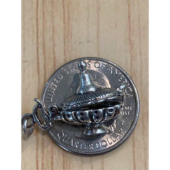.925 Vintage Aladdin Moveable Lamp Sterling Silver Jewelry Charm - Picture 5 of 6